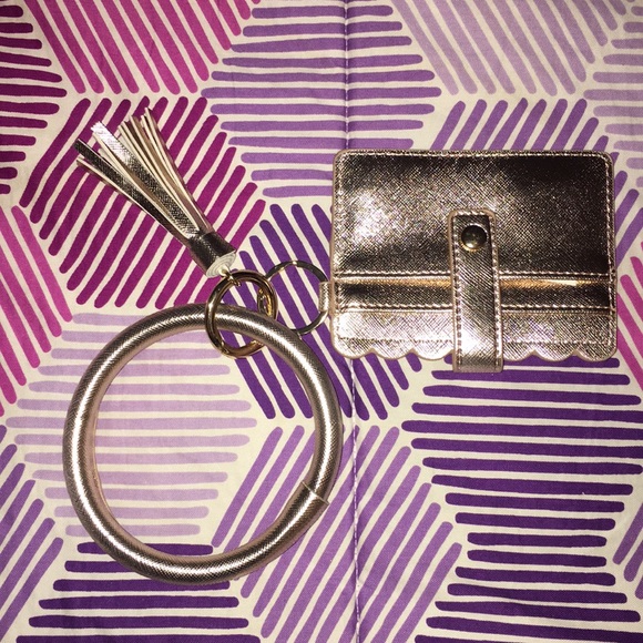 Bangle Keychain and Card Pouch Micro-Pak - Picture 3 of 6